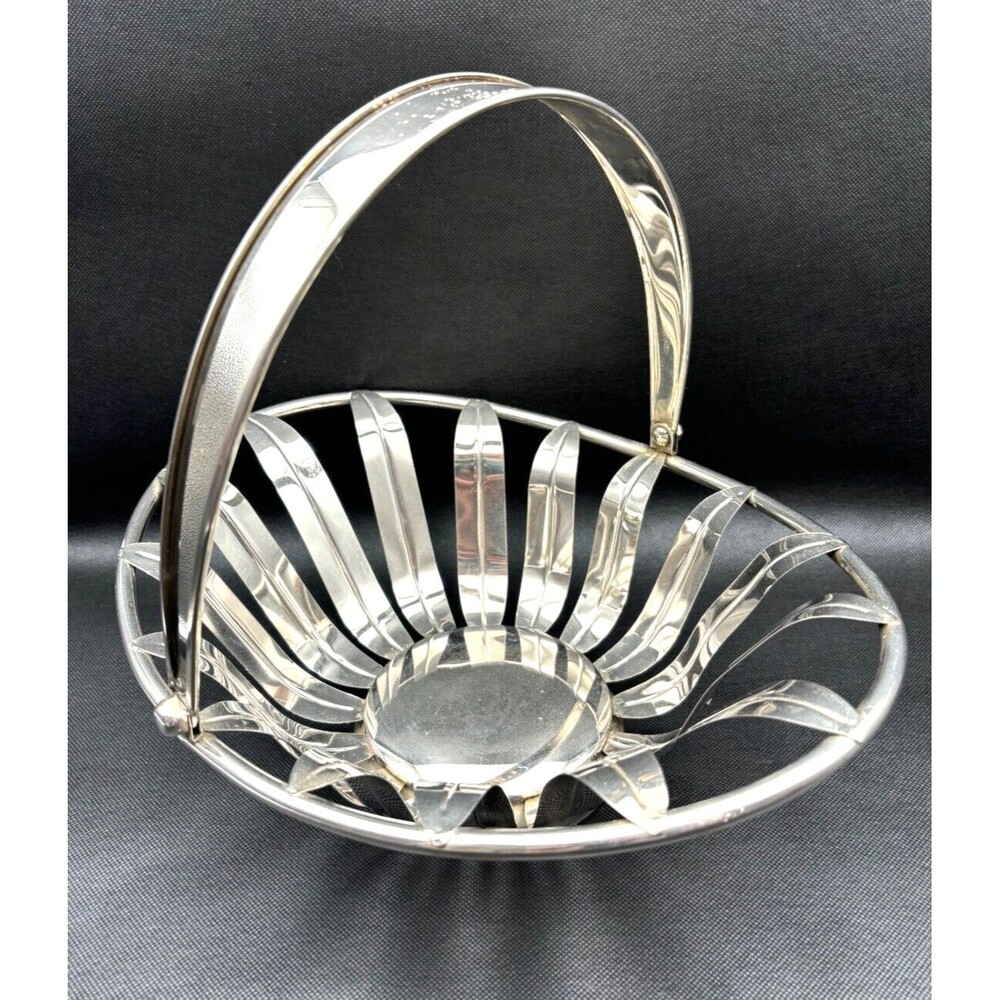 Large Vintage Godinger Silver Art Co Basket Swinging Handle China Nice!